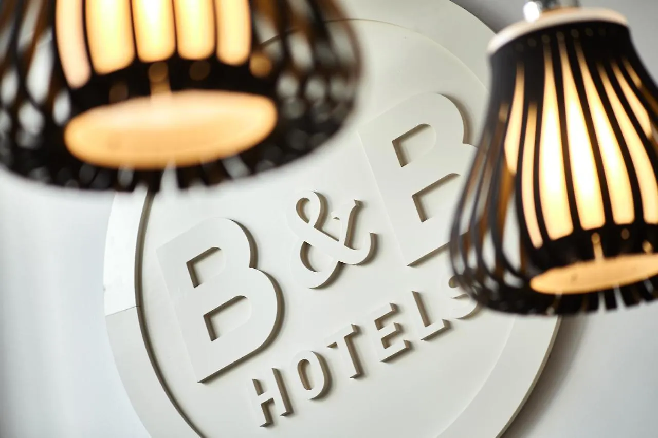 B&B Hotel Toulouse Cite De L'Espace Hurel 2*,  France