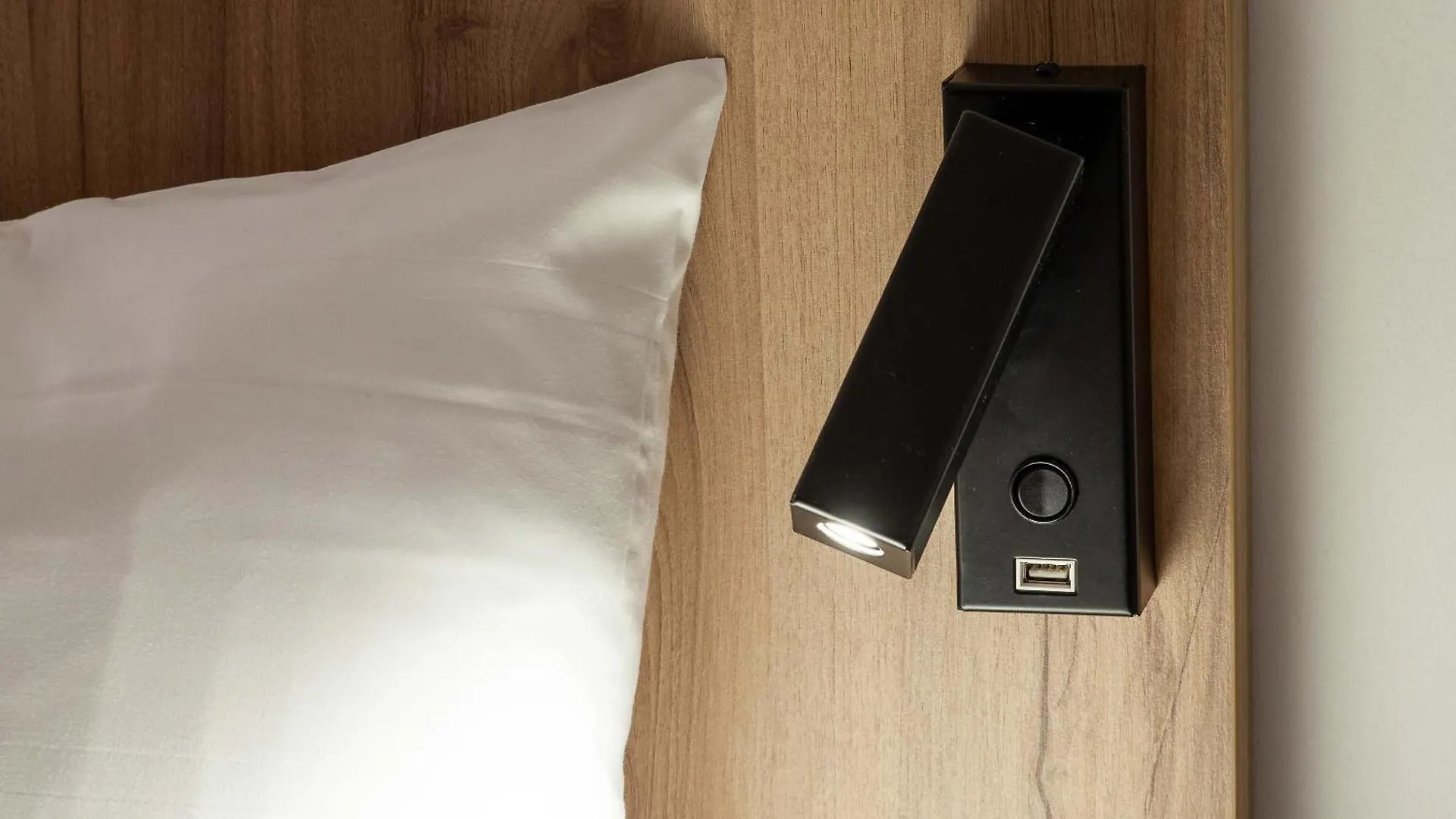 **  B&B Hotel Toulouse Cite De L'Espace Hurel France